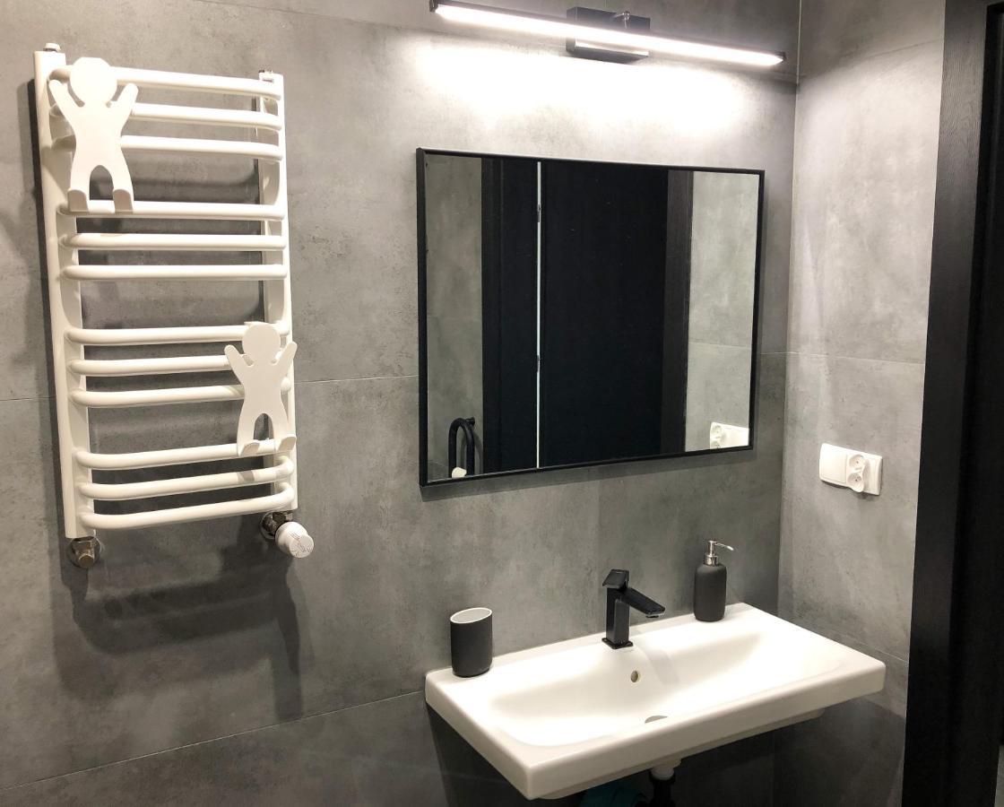 Bieszczadzkie Utulenie Apartman Ustrzyki Dolne Kültér fotó